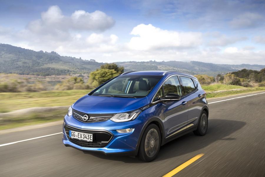  Opel Ampera-e 2017 года  (фото 2 из 23)